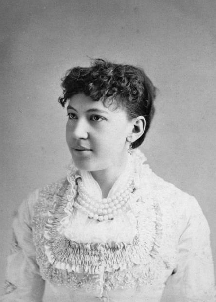 resized_redvelvet_p11E=Minnie Heppenheimer wife of Edward.jpg